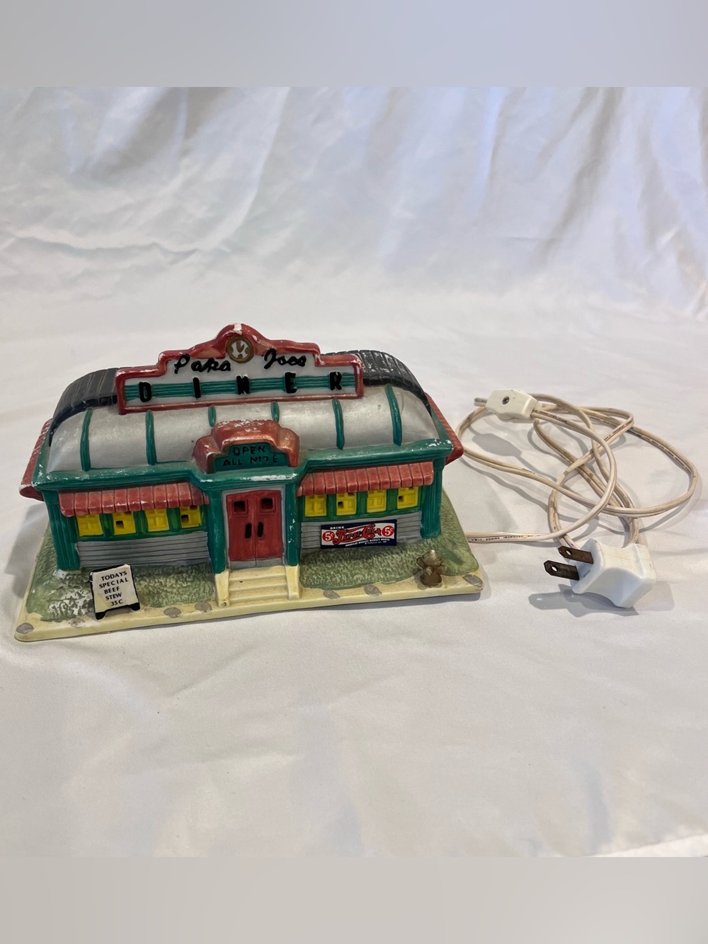 Santaโs Best Papa Joeโs Diner Lighted Christmas Village Pepsi